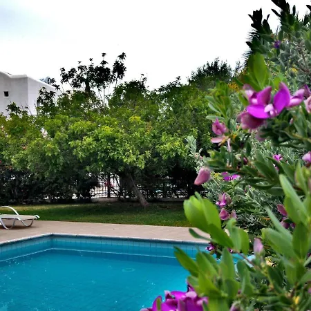 Vilă Azzurro Holiday Villas Peyia