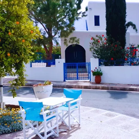 Azzurro Holiday Villas Peyia